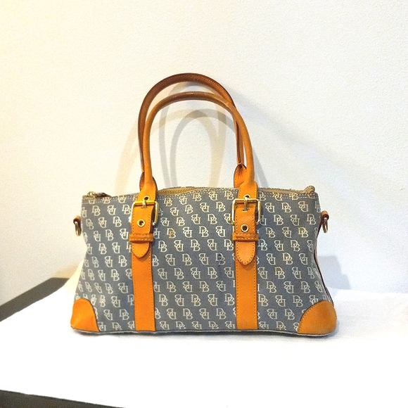 Dooney & Bourke bag - Picture 3 of 15